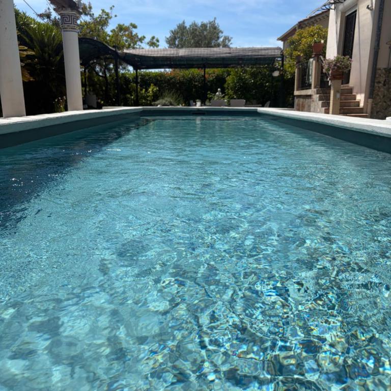 Grand Appt 6P climatisé dans villa avec piscine - 8 kms de Cannes - Appartement 2 Chambres - 57