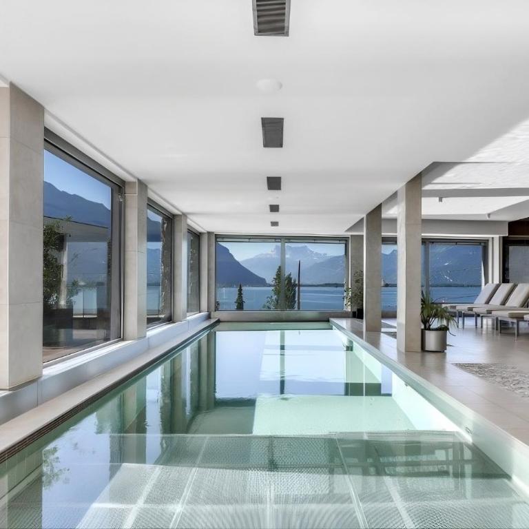 Modern 3-Bedroom Lakeview Apartment in Montreux by GuestLee - Apartment - 23