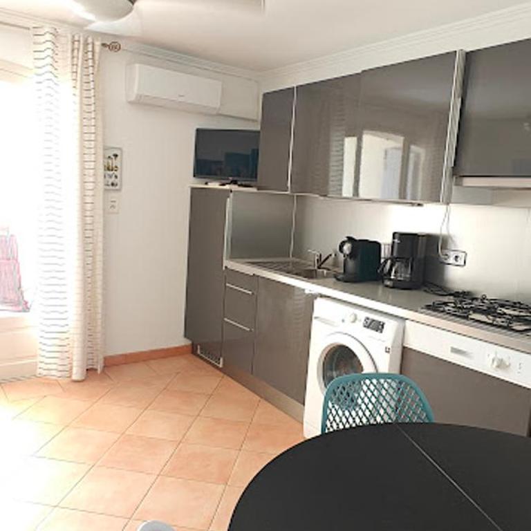 VILLA Plein Sud Piscine Spa Climatisation Parking privé calme et détente - Appartement avec Terrasse - 5