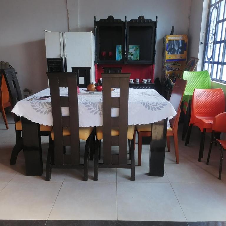 Apartamento vacacional viaja con tu mascota - Three-Bedroom Apartment - 6