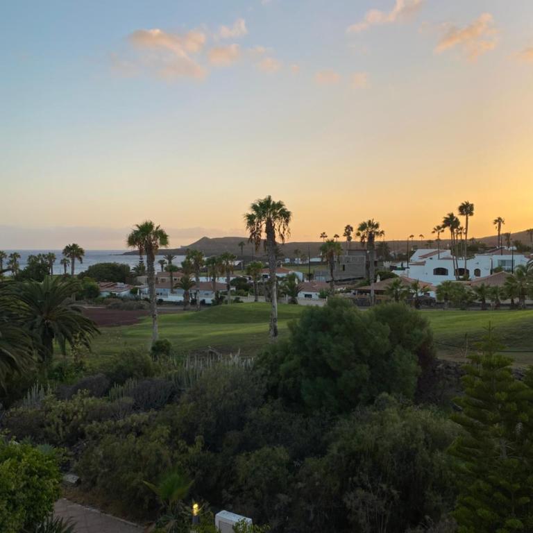 Ocean and Golf views-Steps from the Sea - Apartamento de 1 dormitorio - 22