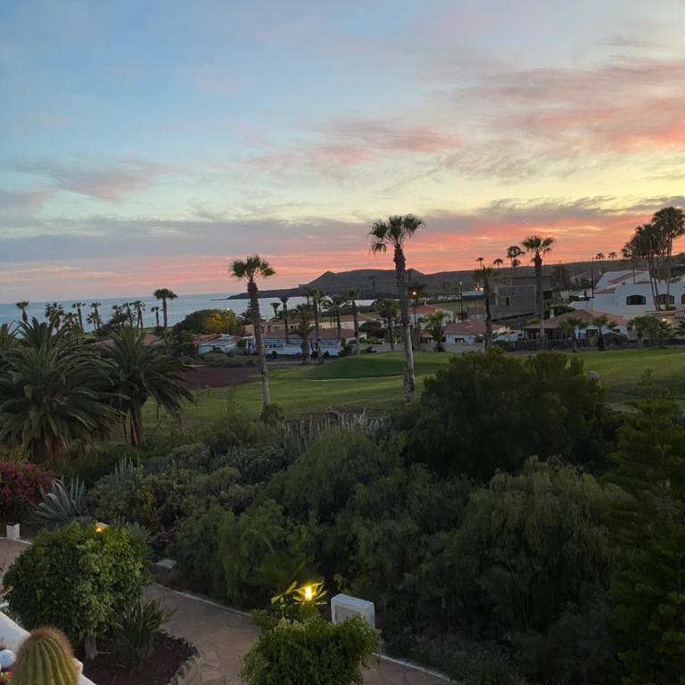 Ocean and Golf views-Steps from the Sea - Apartamento de 1 dormitorio - 26
