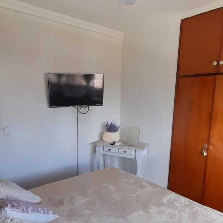 Habitación privada femenina, en Dpto compartido - Double Room - 2