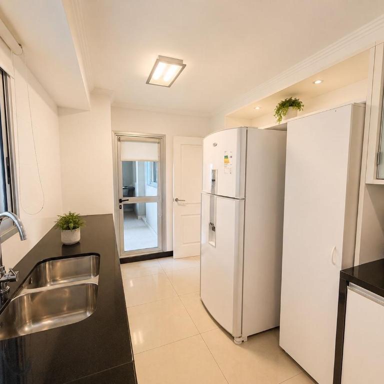 Lujoso Apartamento Frente a la Playa Brava Punta del Este - Apartamento - 15