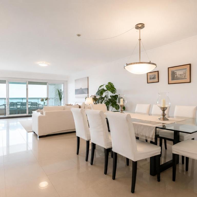 Lujoso Apartamento Frente a la Playa Brava Punta del Este - Apartamento - 10