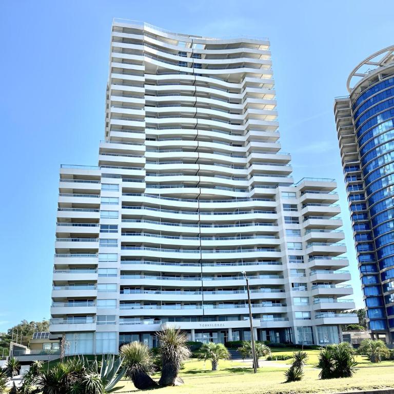 Lujoso Apartamento Frente a la Playa Brava Punta del Este - Apartamento - 35