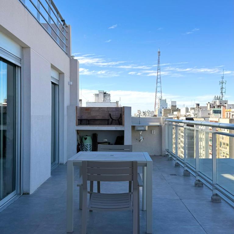 Penthouse a estrenar con amplia terraza - Apartamento de 1 dormitorio - 9