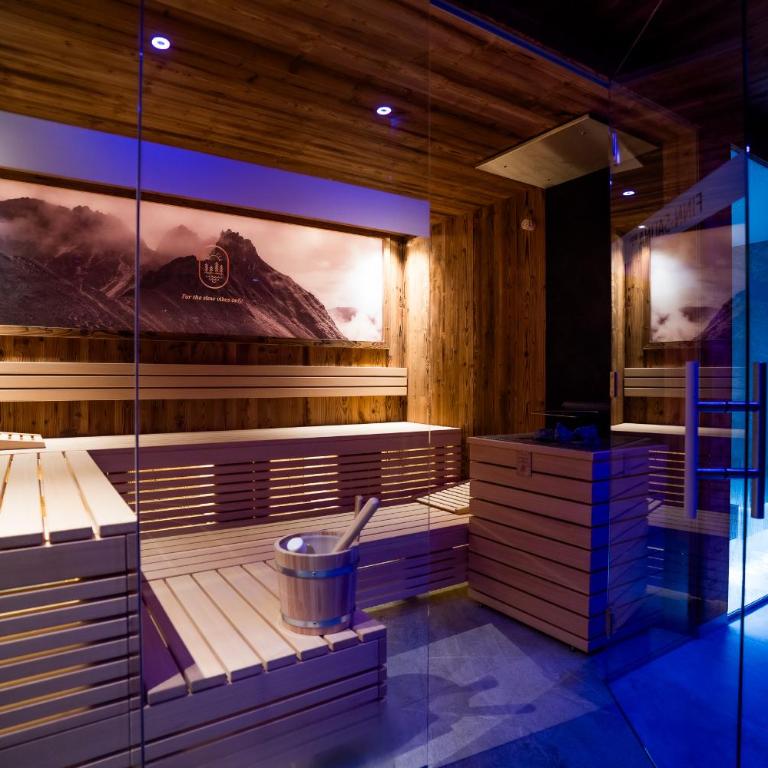 SLOW Fine Chalets, Private Dine & Spa - Superior Chalet - 14