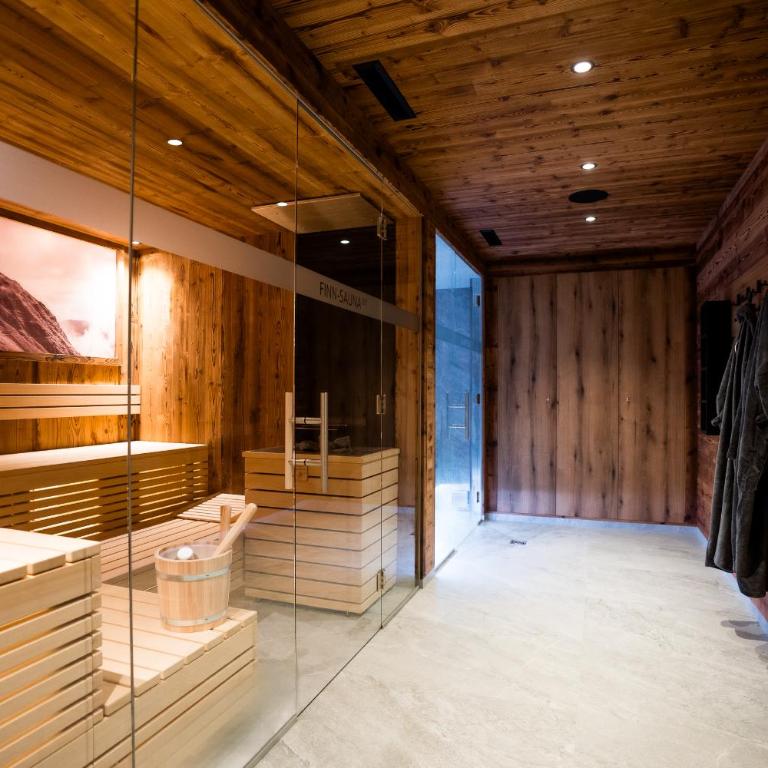 SLOW Fine Chalets, Private Dine & Spa - Superior Chalet - 15