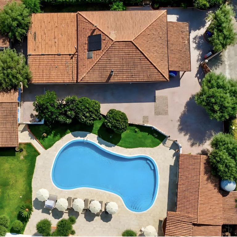 Villa Parisi con piscina - Villa con Vista Giardino - 1