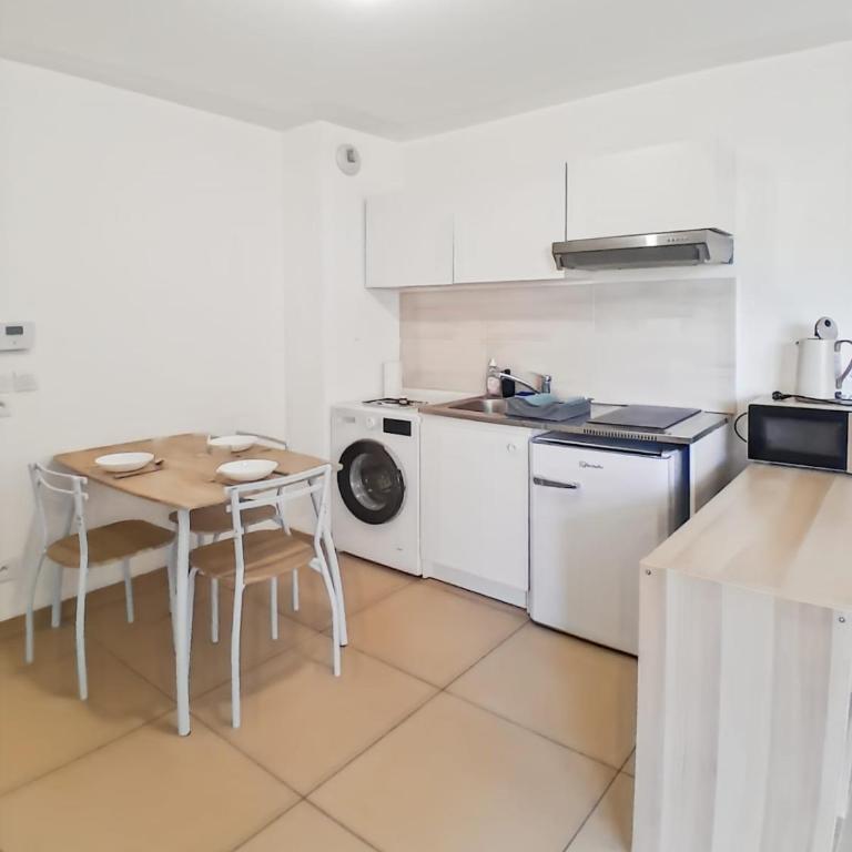 L'Escale 29 - T2 balcon, proche gare & Genève - Appartement 1 Chambre - 2