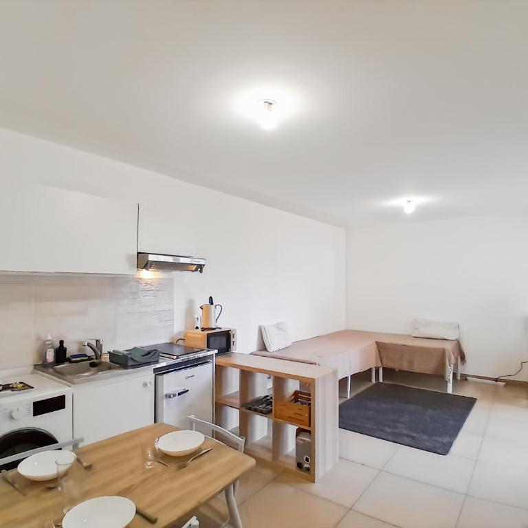 L'Escale 29 - T2 balcon, proche gare & Genève - Appartement 1 Chambre - 6