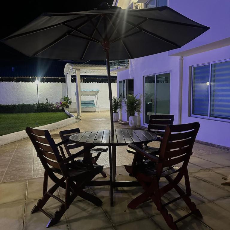 Casa Privada, piscina, Pet Friendly, BBQ Area - Villa - 20