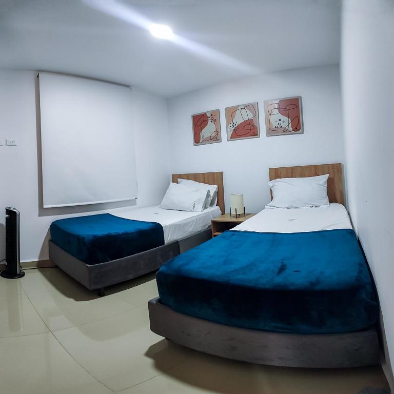 Apartamentos Quedate en Anavi San Gil Plaza - Apartamento con vistas a las montañas - 15