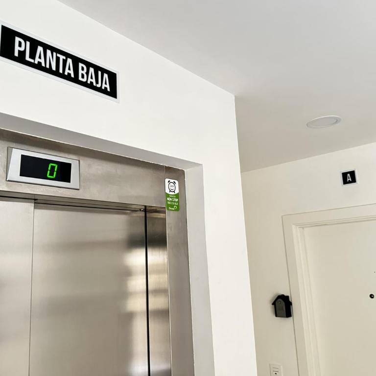 Refugio Urbano 2- Free Parking - Appartamento con 2 Camere da Letto - 3