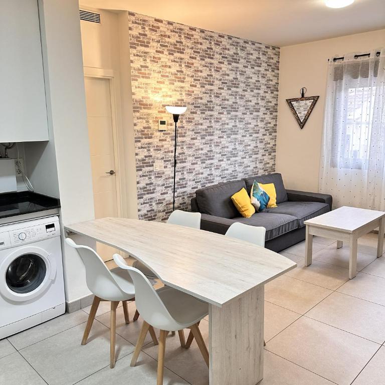 Refugio Urbano 2- Free Parking - Appartamento con 2 Camere da Letto - 45