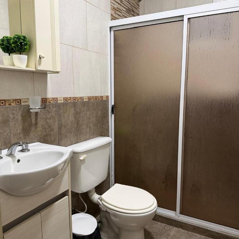Hogar cálido en la ciudad e ideal para familias - Apartamento de 1 dormitorio - 2