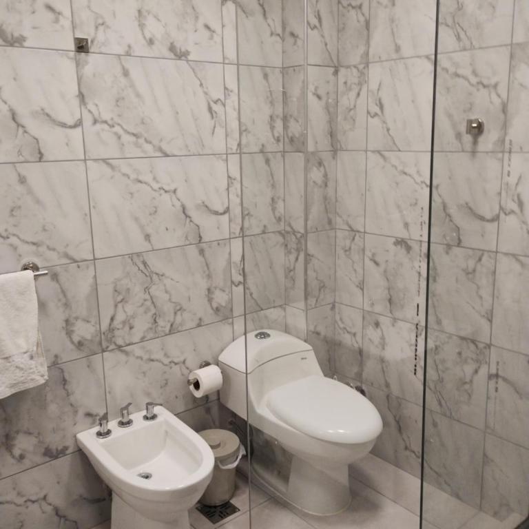 San Martin 900 con estacionamiento - Two-Bedroom Apartment - 12