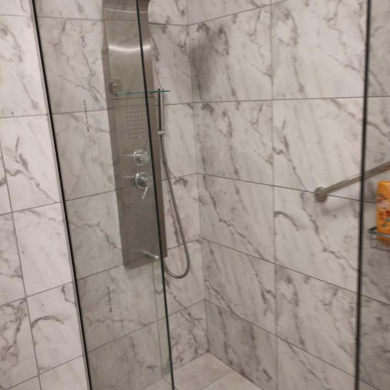 San Martin 900 con estacionamiento - Two-Bedroom Apartment - 13