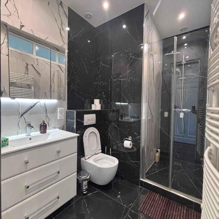 III Champs Elysees - Eiffel Tower & Arc de Triomphe - Appartement 1 Chambre - 8