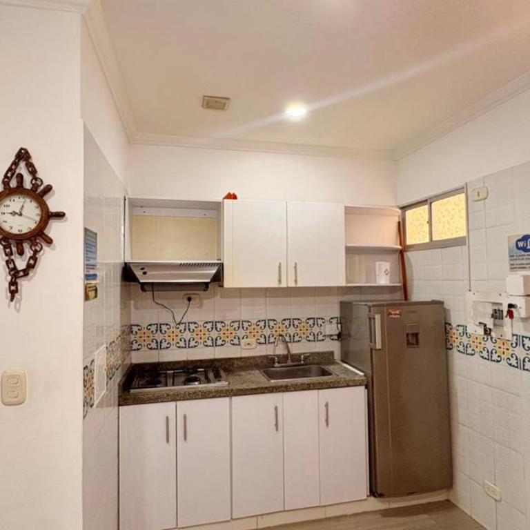 Ed CRISTAL CARIBBEAN FRENTE A PLAYA RODADERO - Apartamento de 1 dormitorio - 6