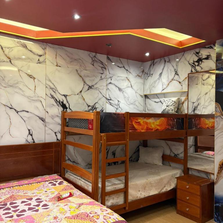 Lion House - Two-Bedroom Apartment - 4