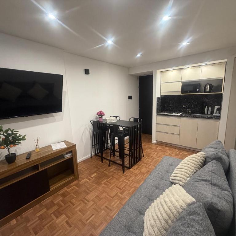 Corazón de Córdoba, Estilo, Confort & Cochera Opc - One-Bedroom Apartment - 3