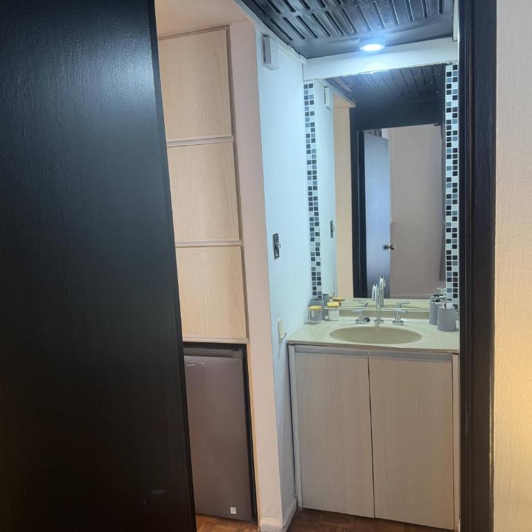 Corazón de Córdoba, Estilo, Confort & Cochera Opc - One-Bedroom Apartment - 8