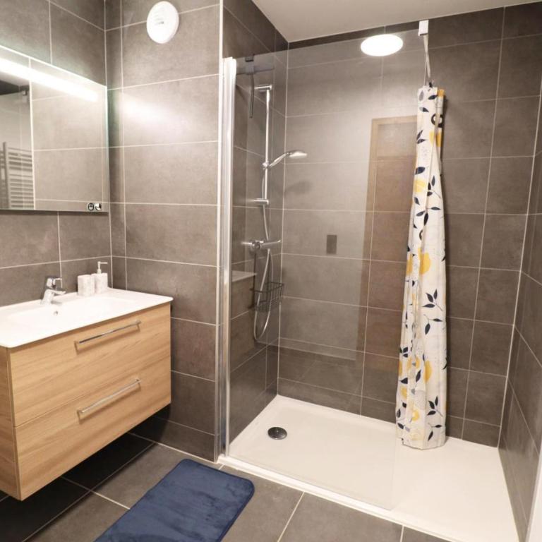 Appartement confortable - 4 pers. - FR-1-671-350 - Appartement - 7