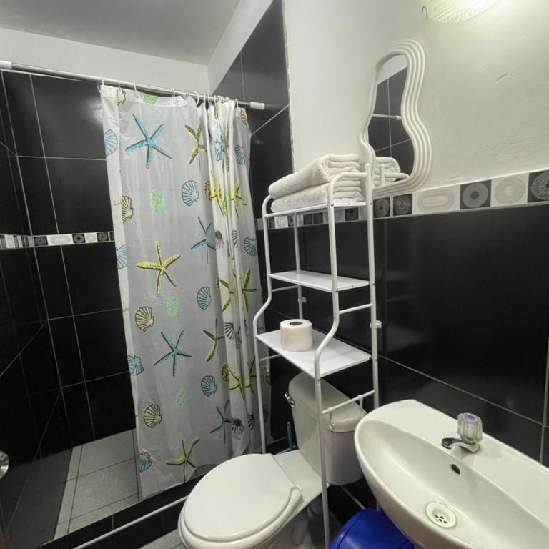 Hospedaje refugio del mar - Twin Room with Private Bathroom - 1