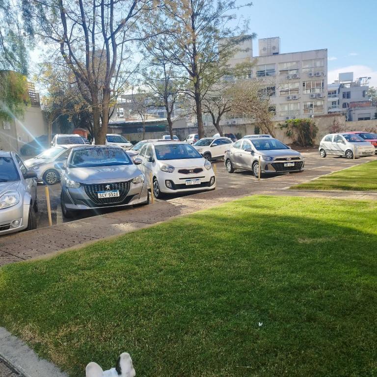 Apart de 2 dormitorios frente al Montevideo shopping zona WTC - Apartamento de 2 dormitorios con vistas a la ciudad - 23