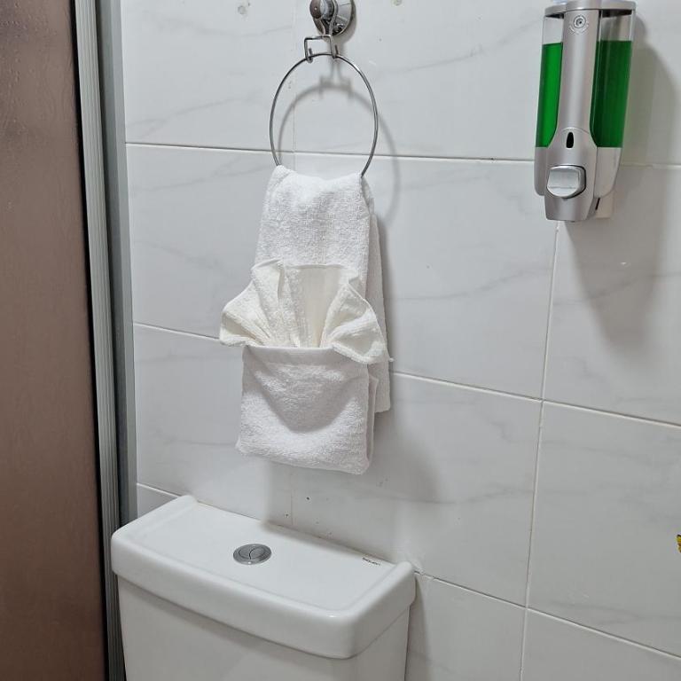 Apart de 2 dormitorios frente al Montevideo shopping zona WTC - Apartamento de 2 dormitorios con vistas a la ciudad - 27