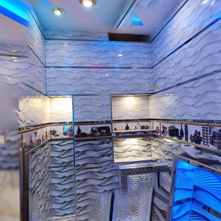 Lion House - Two-Bedroom Apartment - 6