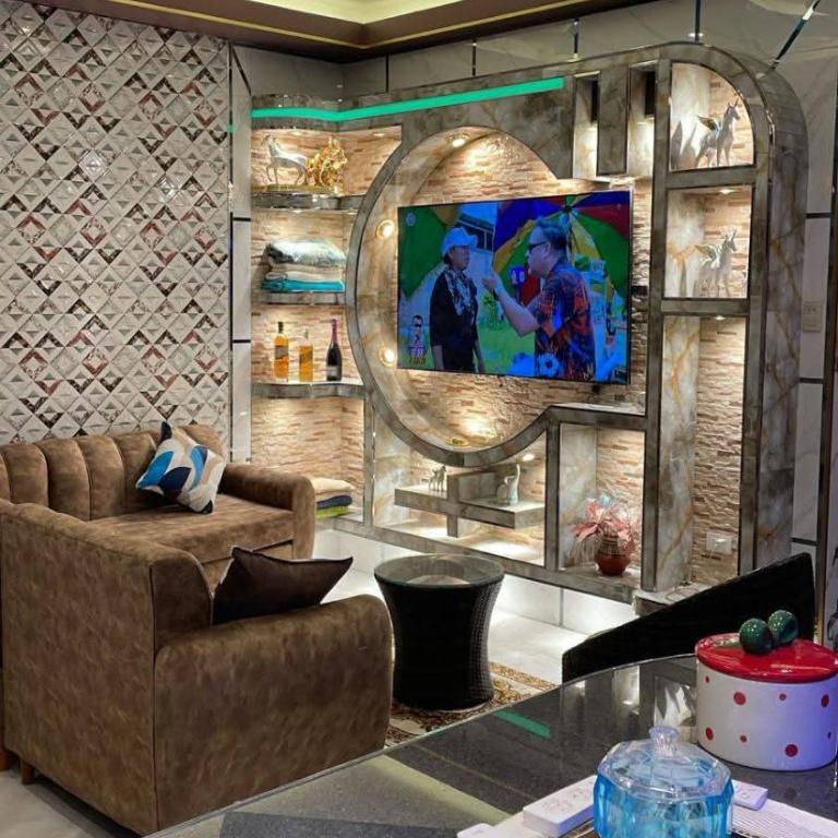 Lion House - Two-Bedroom Apartment - 10