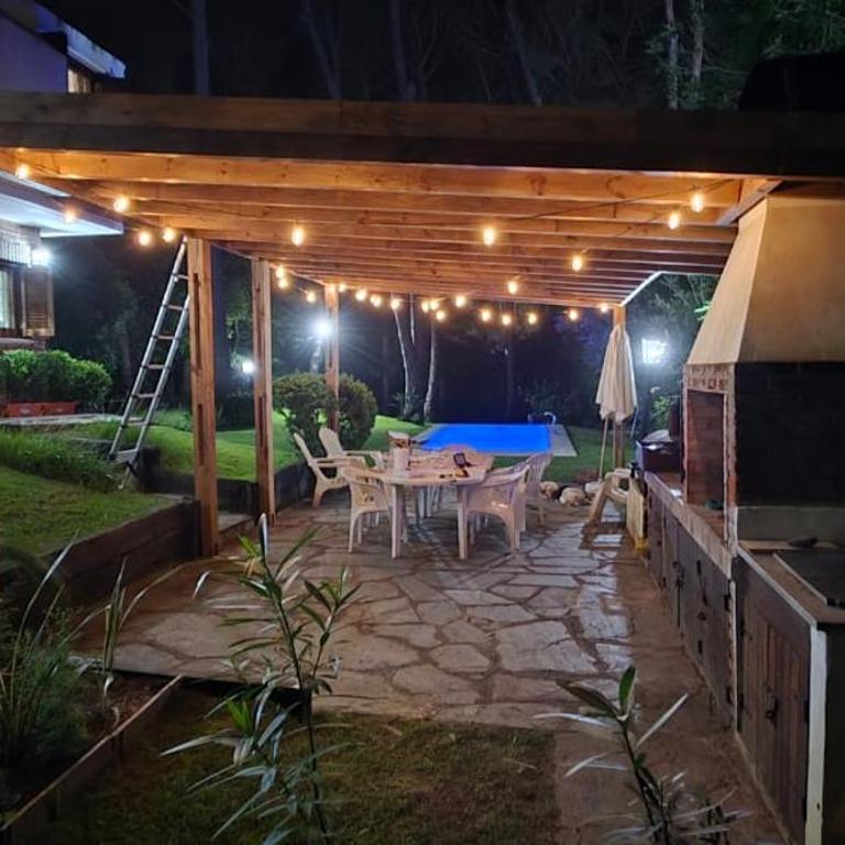 Casa Alta Con Piscina en el Bosque de Carilo - Casa de 3 dormitorios - 22
