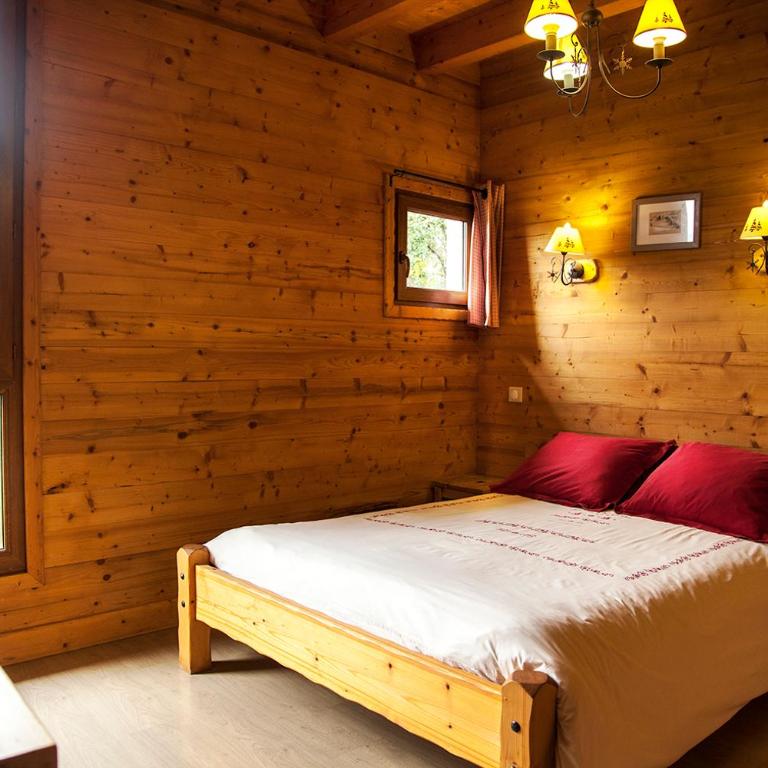 Chalet Gîte écologique de Noémie - Maison 6 Chambres - 23