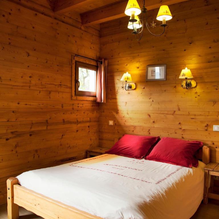 Chalet Gîte écologique de Noémie - Maison 6 Chambres - 32