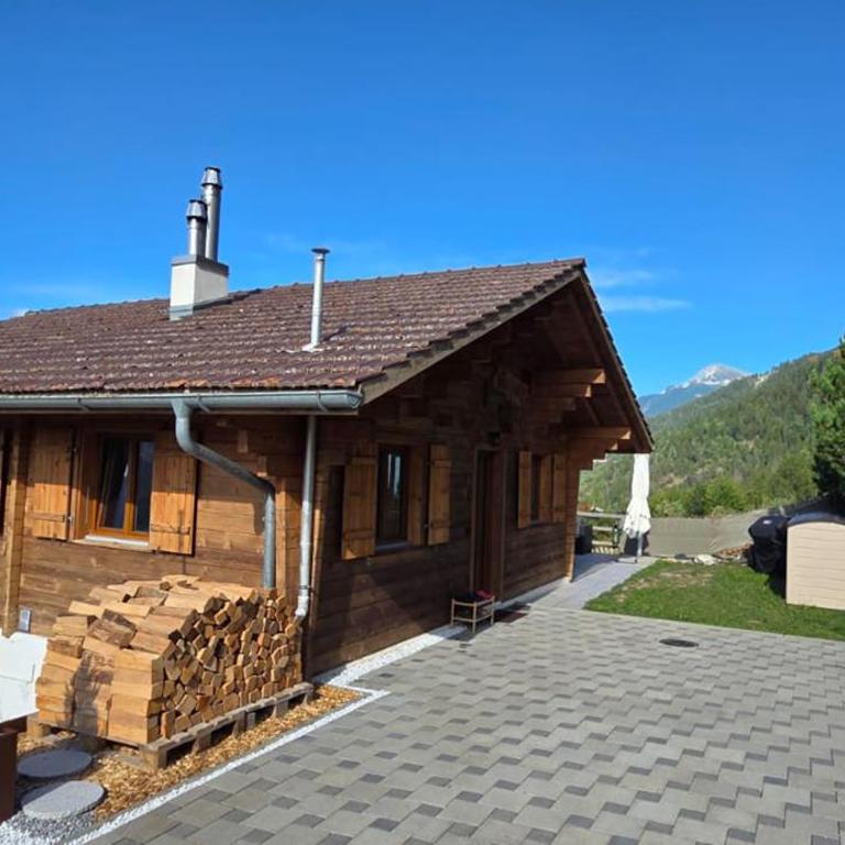 Chalet panoramique avec vue alpine à 180 degrés - poêle scandinave & nature - Chalet - 16