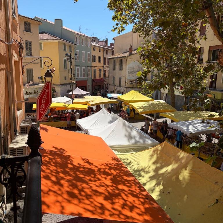 Warm, air-conditioned, and comfortable apartment - Appartement 1 Chambre - 22