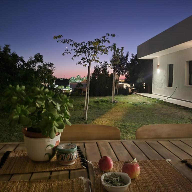Family house with nice garden 10min from Sanlúcar - Casa de 3 dormitorios - 52