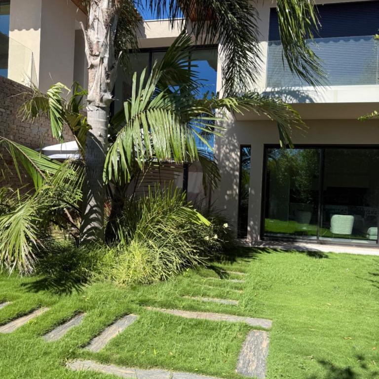 Appartement Regard-sur-mer 165m2 4ch vue mer piscine - Appartement - Vue sur Mer - 4