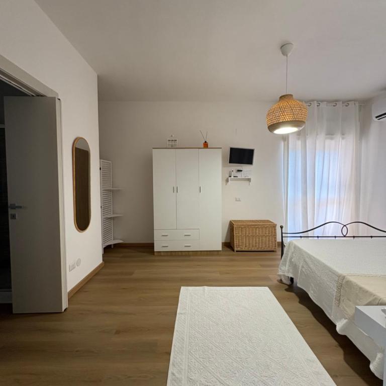 Poetto Sea View - Appartamento con 1 Camera da Letto, Balcone e Vista Mare - 3