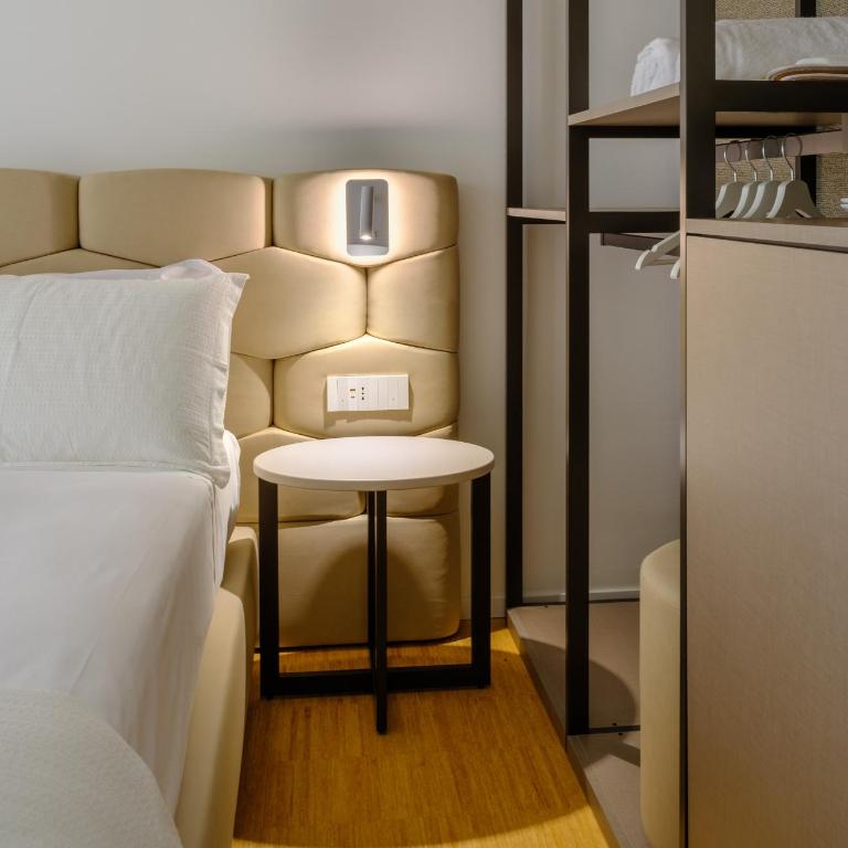 Li Case - Chambre Double avec Patio - 1