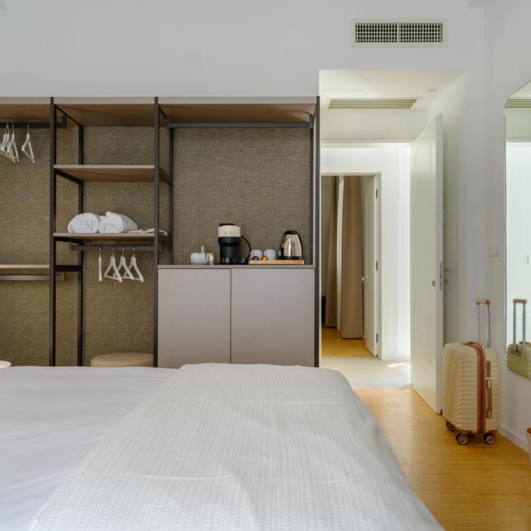 Li Case - Chambre Double avec Patio - 5