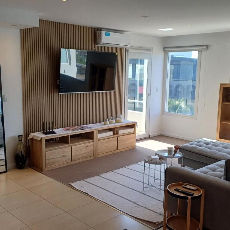Departamento loft con balcón con vistas parciales a la bahia - Apartamento de 1 dormitorio - 12
