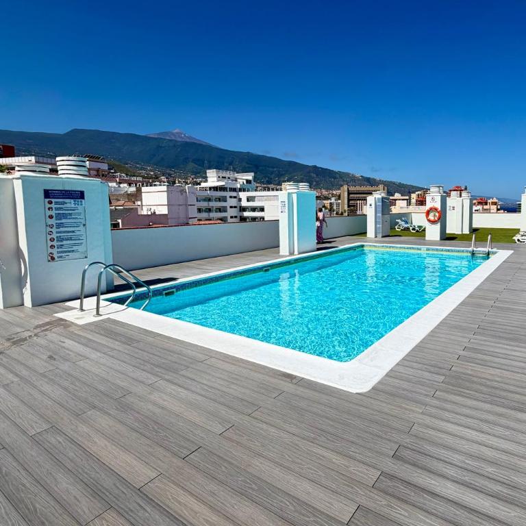 Studio Plaza del Charco with Rooftop Pool and Panoramic Views - One-Bedroom Apartment - 2