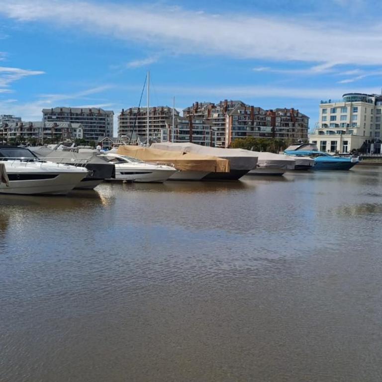 Departamento loft con balcón con vistas parciales a la bahia - Apartamento de 1 dormitorio - 32
