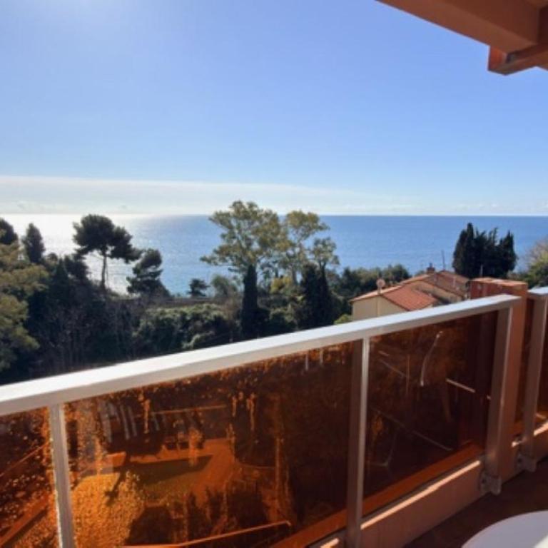 Appartement vue mer - Two-Bedroom Apartment - 10