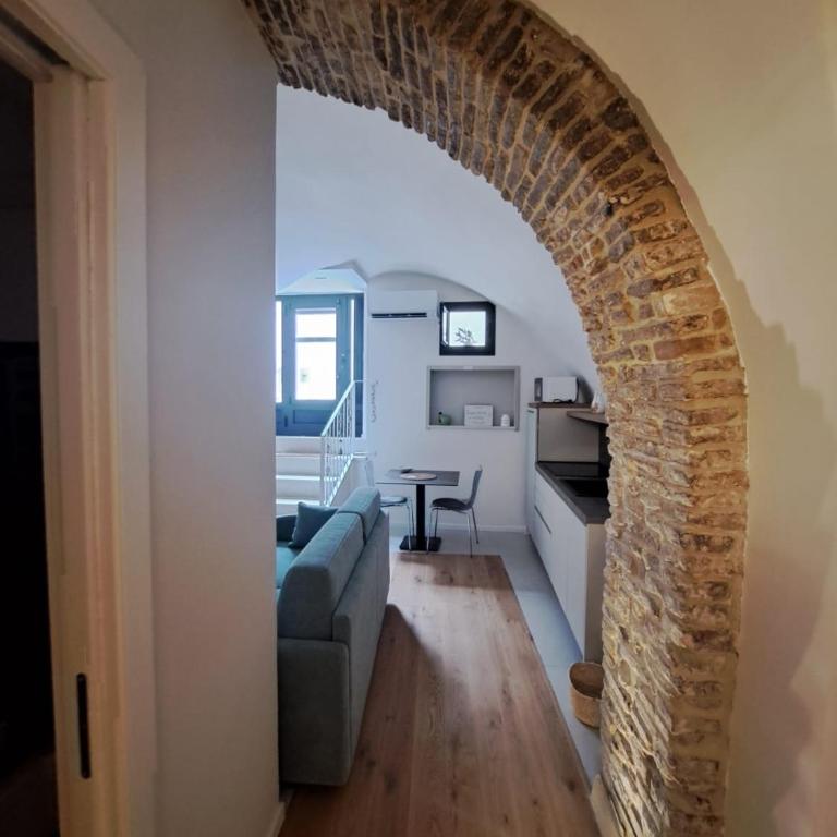 Al Vicolo Stretto Luxury Home - Casa con 1 Camera da Letto - 19