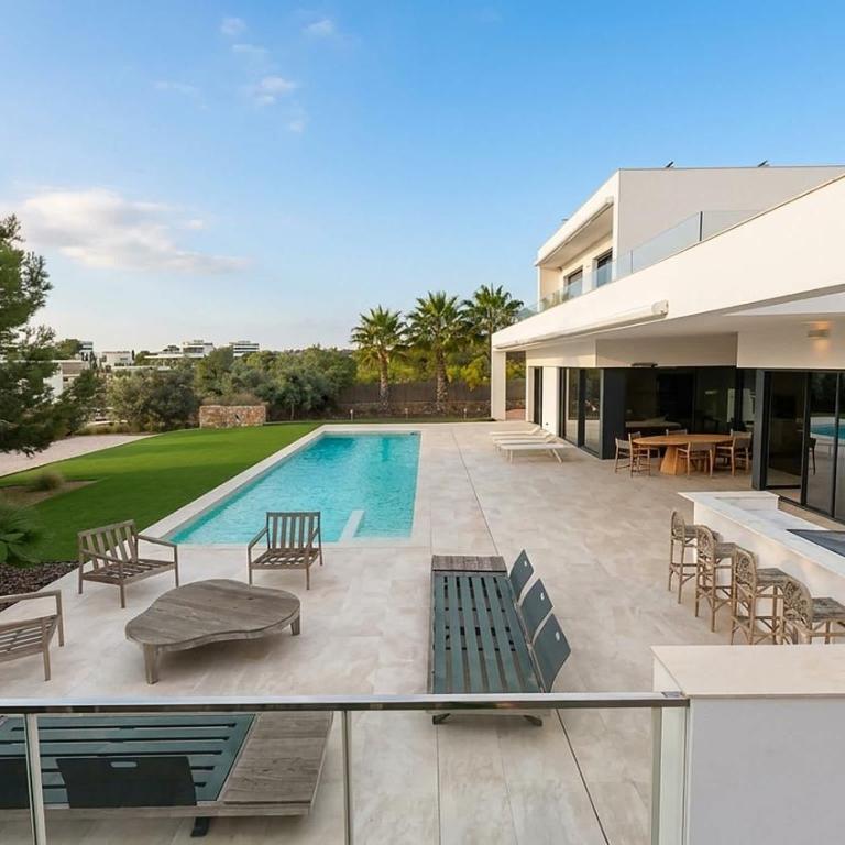 4 Bed Luxury Villa on Las Colinas Golf Resort - Villa - 2
